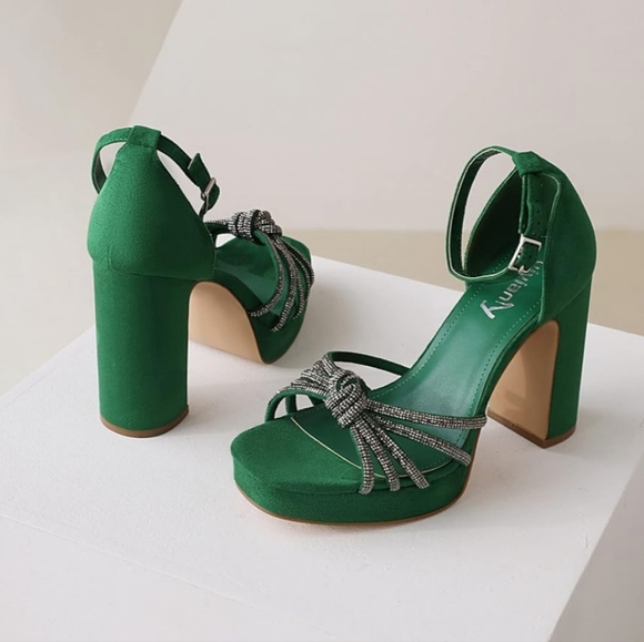 Vivianly Heels - Picture 7 of 7